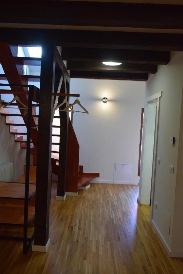 Schloss Apartments Braşov Extérieur photo